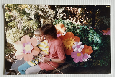 Photograph - Friends of the Park float, Port Melbourne Festival, Pat Grainger, Feb 1989