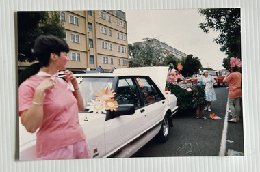 Photograph - Friends of the Park float, Port Melbourne Festival, Pat Grainger, Feb 1989