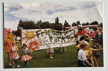 Photograph - Friends of the Park float, Port Melbourne Festival, Pat Grainger, Feb 1989