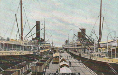 Postcard - Railway Pier, Port Melbourne (probably Williamstown Pier), c. 1910