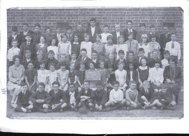 Photograph - Grade 6, Graham Street State School, Port Melbourne, Douglas Smallpage, Feb 1942
