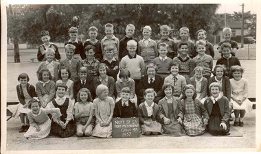 1772 - Nott Street School Grade 4A, 1957