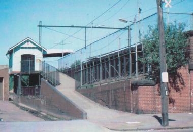 Photograph - Montague Railway Station, Glen Stuart, 1987