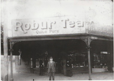 Photograph - Marlborough, secondhand shop, 221 Bay Street, Port Melbourne, 'Marlborough', c. 1918