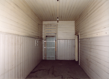 2300.01 - Excelsior Hall Interior, small rear room west, June 2003