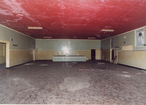Coloured image of the interior of a hall.