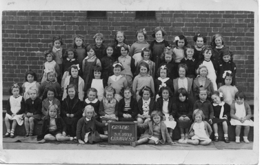2334 - Grade 1.  Graham St State School 1941