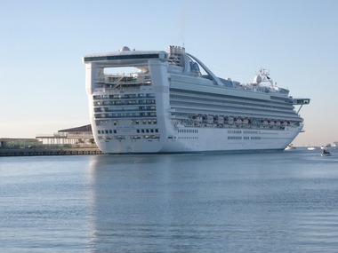 2378 - Cruise ship Star Princess at Station Pier, November 2003