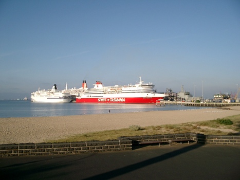 2379 - Station Pier with Spirit of Tasmania II, Pacific Venus, Queen Elizabeth II (obscured) and bow of Naval vessel in view, February, 2002