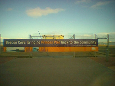 2401 - Princes Pier fenced off for truncation and restoration work