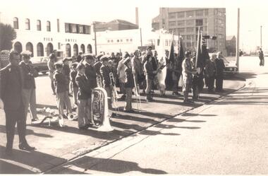 3554 - Anzac Day, Beach Street, Port Melbourne, 1976