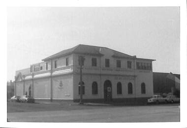 Photograph - Former Seamens Institute, Port Melbourne, 48-54 Beach Street, Janet and Allen Walsh, Former Seamen's Institute (Fox Hay in 1973), 1973