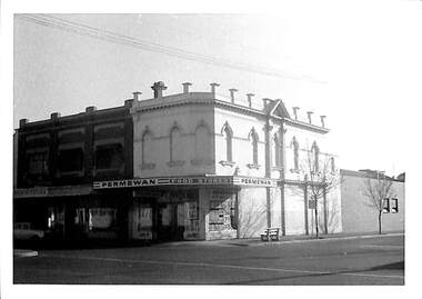 Photograph - Permewan shop, 285 Bay Street, cnr. Pool Street, Port Melbourne, Janet and Allen Walsh, 1973