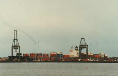Photograph - Shipping using Webb Dock, Williamstown and various River Yarra berths. Mairangi Bay, Ron Laing, 1986 - 1999