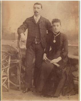 2462.01 - John and Louisa (?) Park