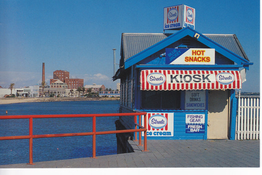 2935.08 - Eastern Kiosk, Station Pier