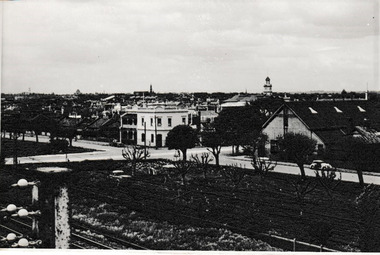 Photograph - Station Hotel, corner Bridge and Station Streets, Port Melbourne, c. 1950