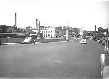 Photograph - Black and white photo of Centenary Bridge, c1946-47