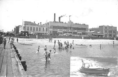 Photograph - Beach at foot of Princes Street, Port Melbourne, Image taken from Princes St pier of beachfront at foot of Princes Street, 1947  (Note that "taken in 1920" on back of photo is incorrect.)