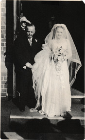 Photograph - Dalma & William Barfoot, 11 Mar 1950