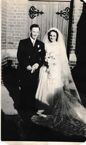 Photograph - Dalma  Barfoot & Frank Potter, 11 Mar 1950