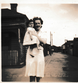 Photograph - Nell  & Helen Joy Elder, c.1950