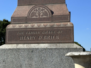 Photograph - Family grave of Henry O'Brien, David THOMPSON, 2024