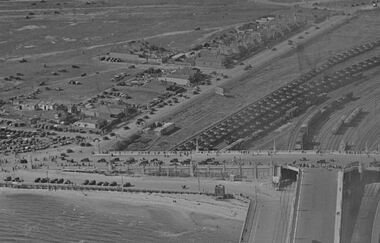 Photograph - Aerial view Centenary Bridge, Swallow St, forecourt Station Pier, Railyards
