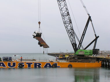 Photograph - Truck Stranded on Princes Pier, 18 Nov 2003