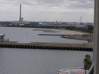 Photograph - Truck Stranded on Princes Pier, 18 Nov 2003