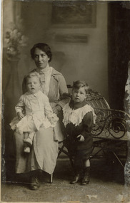 Photograph - Mary Baker and boys 1915