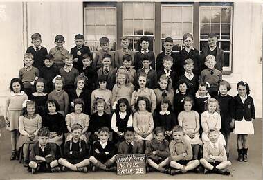 Photograph - Nott Street School Grade 2B 1945