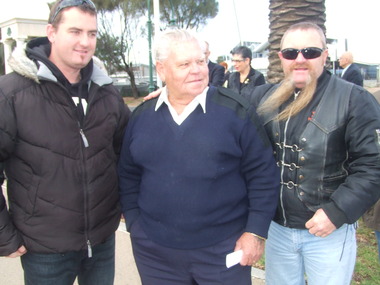 Photograph - Anzac Day 2010, 25 Apr 2010