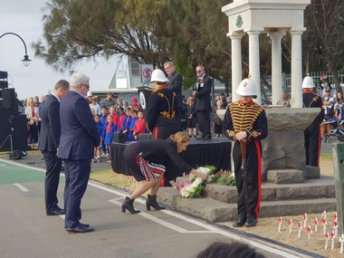 Photograph - Wreath Laying, Anzac Day 2019, 25 Apr 2019