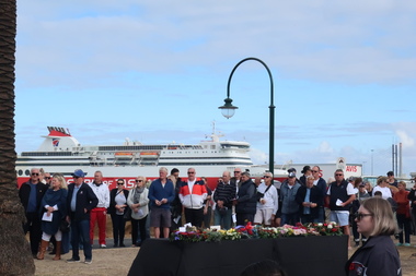 Photograph - Anzac Day 2019, Janet BOLITHO, 25 Apr 2019