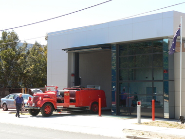 Photograph - Vintage Fire Engine, Port Melbourne Fire Station No 39, David Thompson, 2008