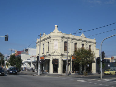 Photograph - Madonna's Restaurant, Port Melbourne, David Thompson, c2006