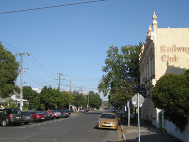 Photograph - Railway Club Hotel, Port Melbourne, David Thompson, c2006