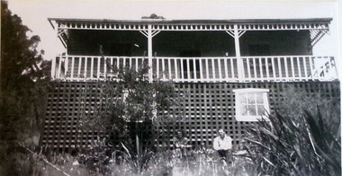 Photograph - Borowski family holiday home Cockatoo, C.1940