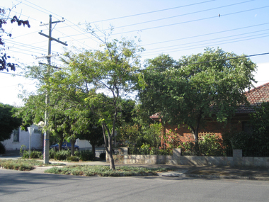 Photograph - 94 Raglan Street, Port Melbourne, David Thompson, c2007