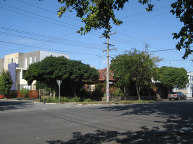 Photograph - 94 Raglan Street, Port Melbourne, David Thompson, c2007