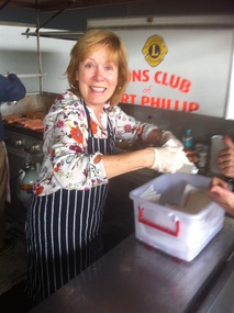 Photograph - Sue LEONG, Bunnings sausage sizzle, Ann Gibson, 19 Sep 2015