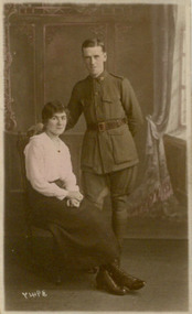Photograph - Louise and Percy MALLET, c 1918