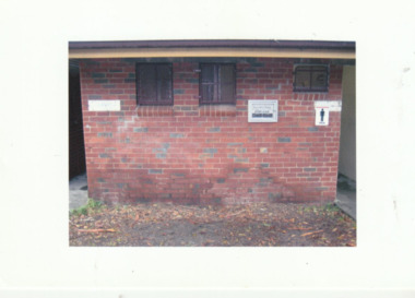 Photograph - Lagoon Reserve Pavilion, Alice TURNBULL, 2009