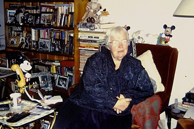 Photograph - At Home in Port, Norma BARNETT, Robyn Clinch, 16 Mar 2002