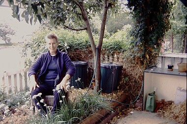 Photograph - At Home in Port, Janet BOLITHO, Robyn Clinch, 21 Mar 2002