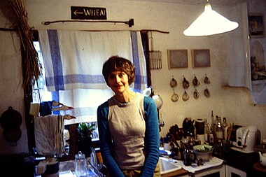 Photograph - At Home in Port, Maree MENZEL, Robyn Clinch, 13 Mar 2002