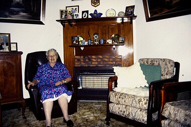Photograph - At Home in Port, Ann SMALLPAGE, Robyn Clinch, 21 Mar 2002