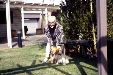 Photograph - At Home in Port, Jane SLATTERY, Robyn Clinch, 14 Mar 2002