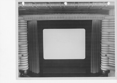 Photograph - Hoyts Eclipse Theatre, Port Melbourne, c 1940